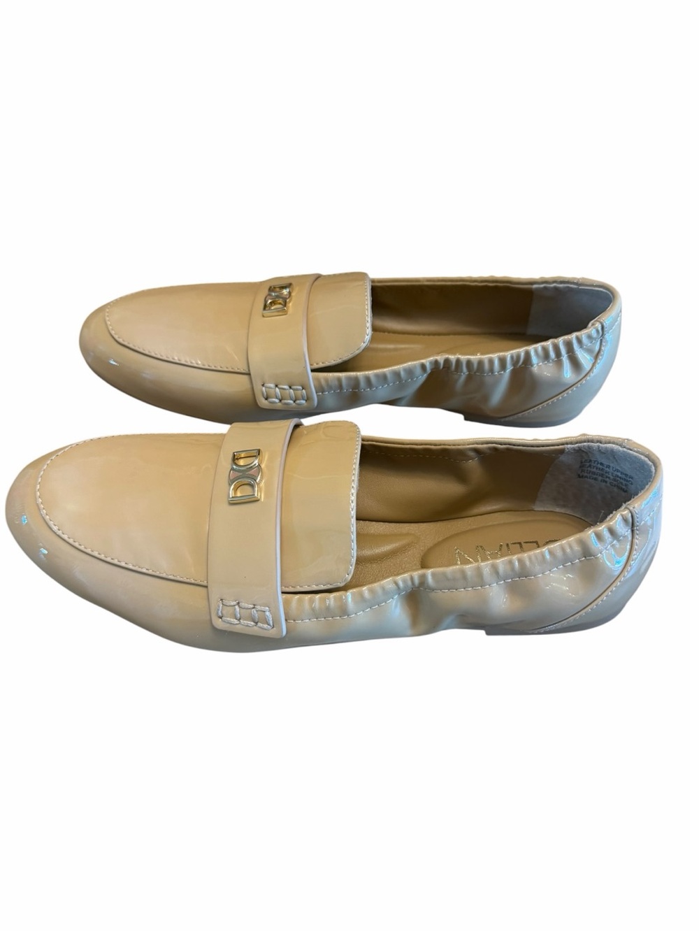 Deltan Women’s Patent Loafers Size 7.5 NWOB